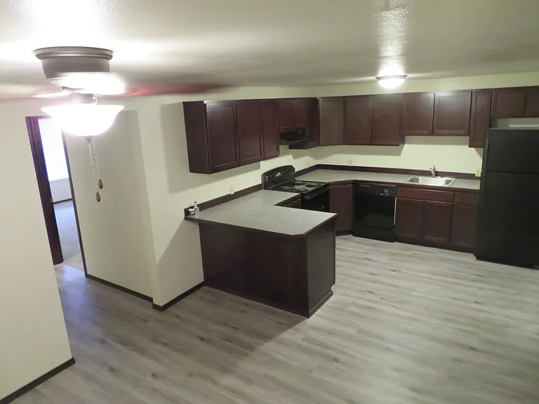 Woodland Greens Apartments — Photo 9
