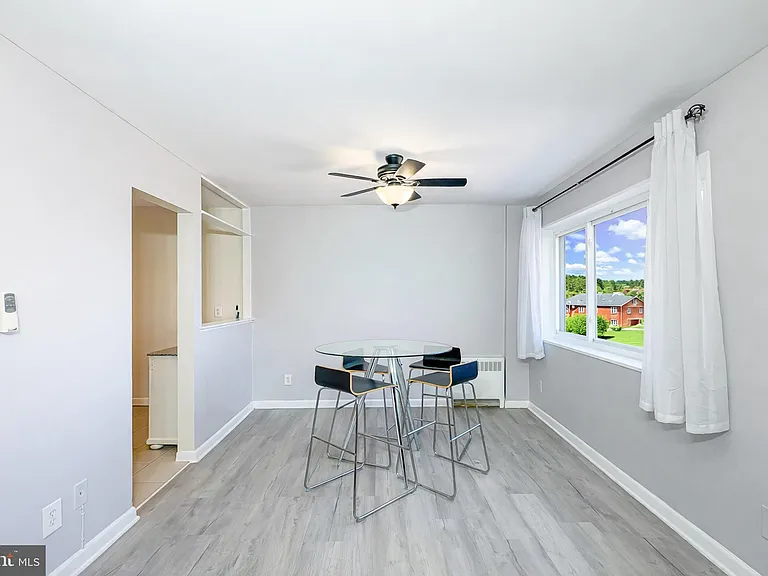 614 Sligo Ave #405 — Photo 16