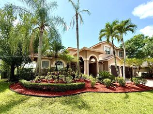 2547 Montclaire Cir, Fort Lauderdale, FL 33327