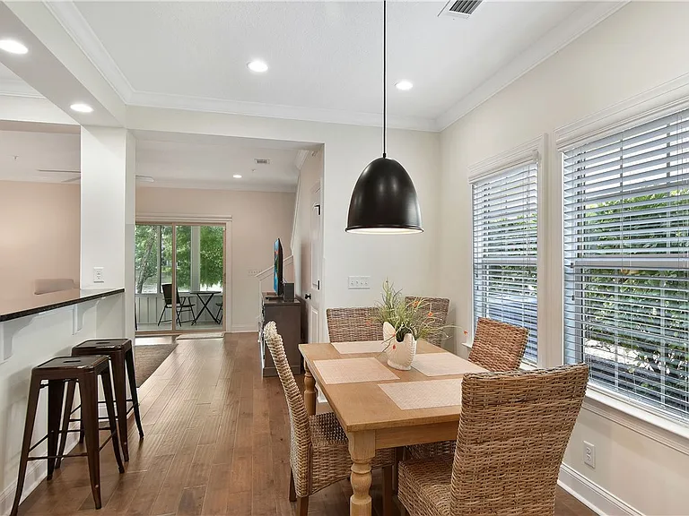 510 Mariners Cir — Photo 6