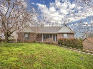 4850 Garfield Terrace Dr, Knoxville, TN 37938