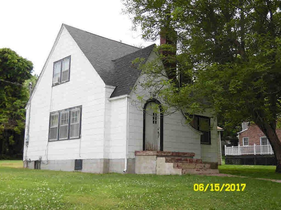 1st image of 312 Holston St