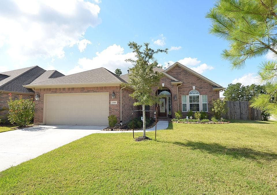 1st image of 20169 Southwood Oaks Dr