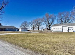 465 E 250 S, Bringhurst, IN 46913