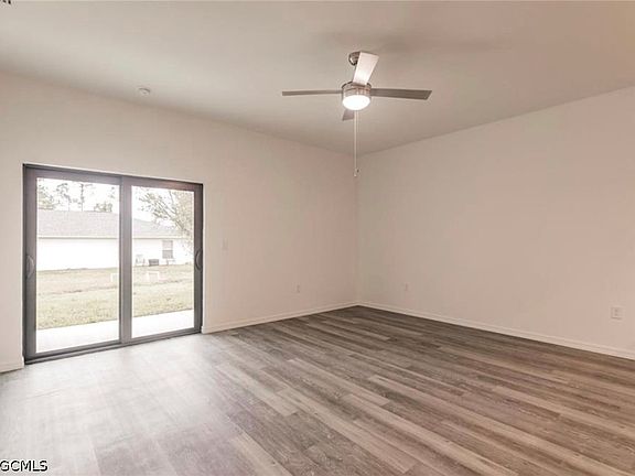 5th image of 5045-5047 Locke Ln