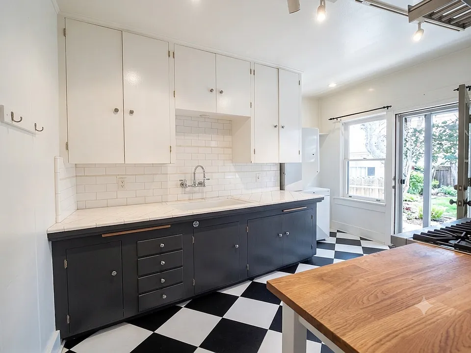 Hudson Duplex