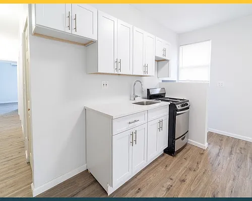 Sold by Mendy Realty Inc | media 4