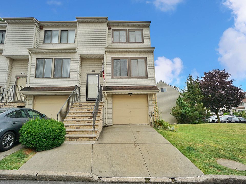 1st image of 180A Dinsmore St