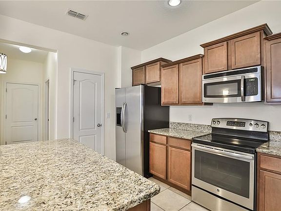 5th image of 2223 Richwood Pike Dr
