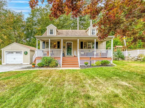 2 Breton Rd, Upton, MA 01568