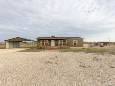 300 Private Road 2743, Moore, TX, 78057