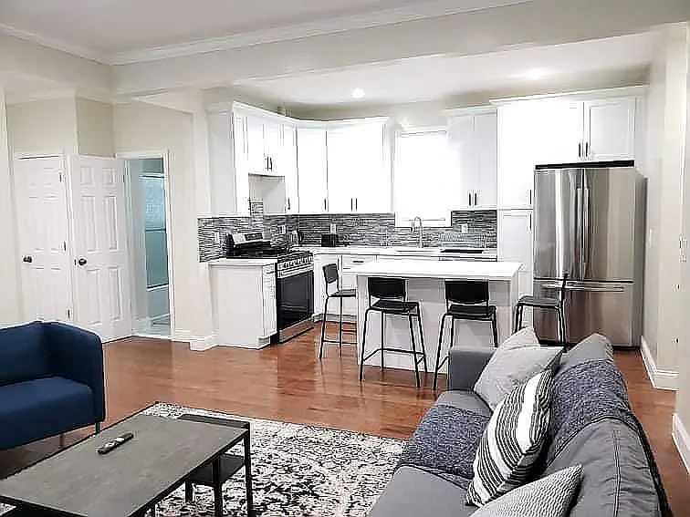 332 Stegman Pkwy #B — Photo 8