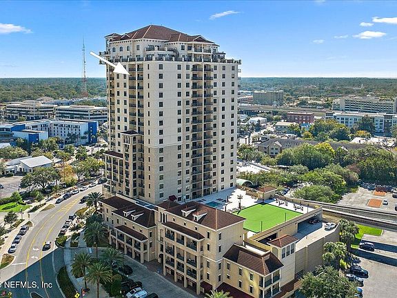 2nd image of 1478 RIVERPLACE Boulevard #1905