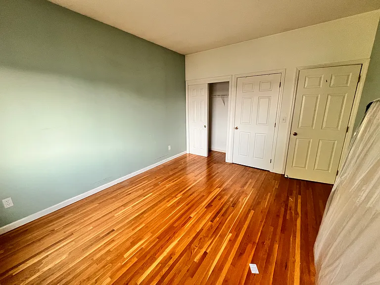 75 Sumner Ave #2 — Photo 6
