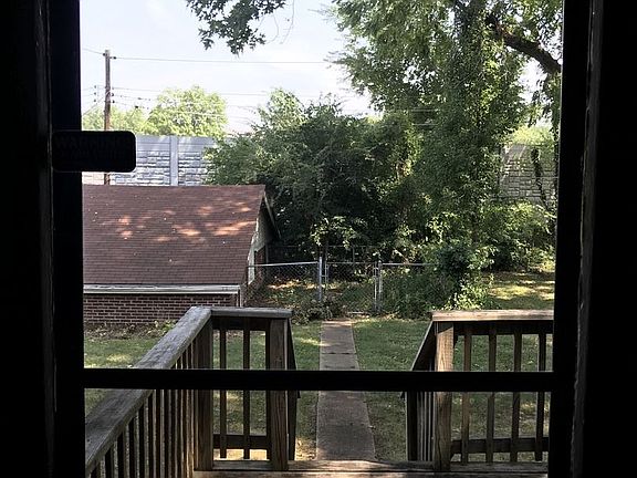5th image of 7125 Nashville Ave