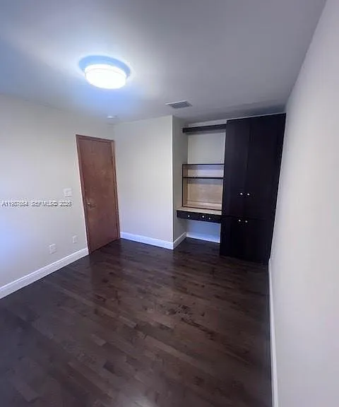 20005 NE 3rd Ct #6 — Photo 17