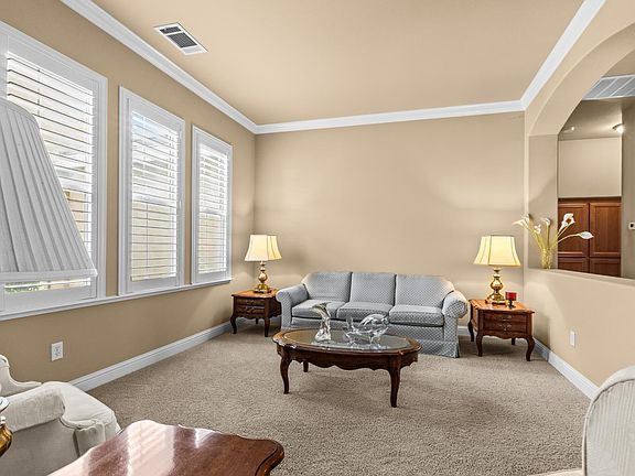 5th image of 7121 Gladwin Way