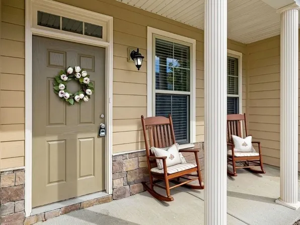4014 Cannonsgate Ln, Murfreesboro, TN 37128