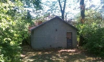 5th image of 200 W Norman Ave