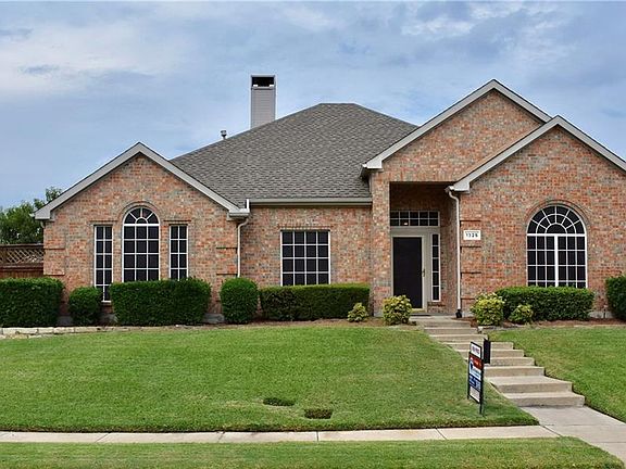 2nd image of 1325 Prairie Dr