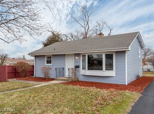 245 N 3rd Ave, Villa Park, IL 60181