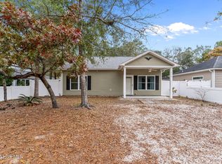 112 NW 3rd Street, Oak Island, NC 28465