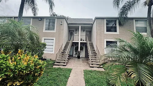 1020 NW 80th Ave #203 Photo 1