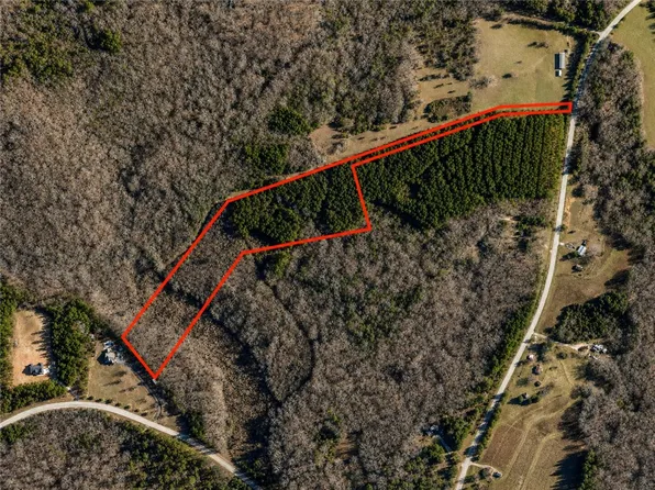 1 Bolt Rd, Gray Court, SC 29645
