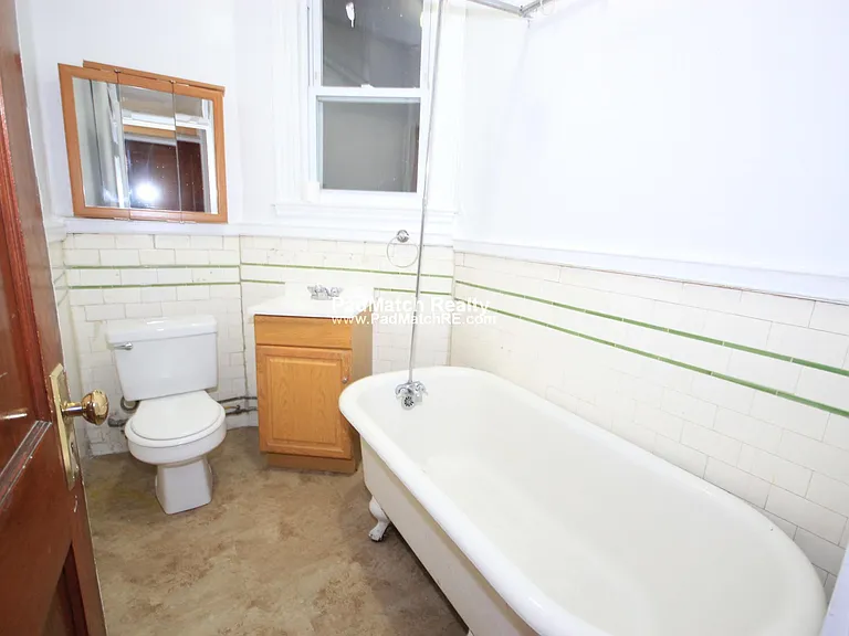 134 Englewood Ave #6 — Photo 8