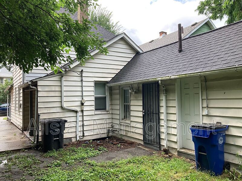 5515 Linton Ave, Cleveland, OH 44105 Zillow