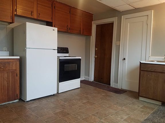 3rd image of 303 Robble Ave APT 2