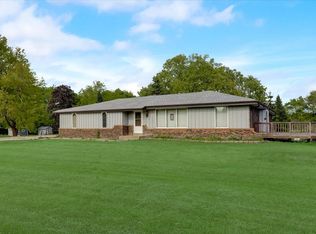 240 49th St, Caledonia, WI 53108