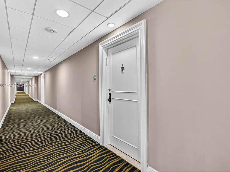 2401 Collins Ave #1107 — Photo 25