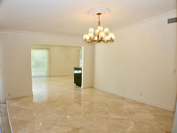 5th image of 21765 Woodland Crest Dr