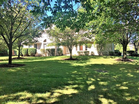 3rd image of 16057 Boardwalk Ln