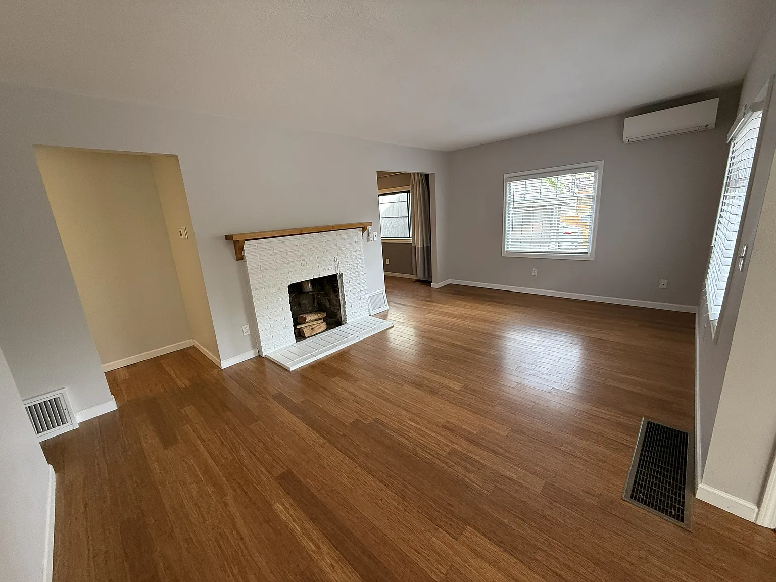 3 bed, 1610 sqft, $2,795 — Photo 2