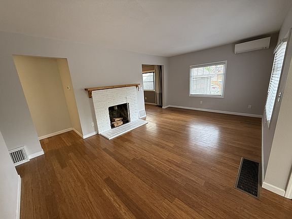 2nd image of 4105 SW 165th Ave