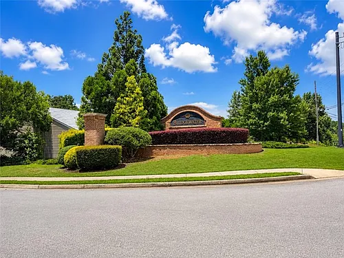 437 Waterbury Way Photo 1