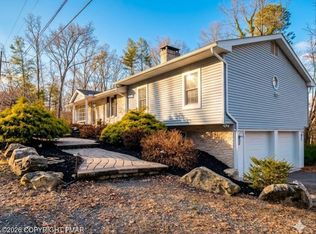 5261 Glenbrook Rd, Stroudsburg, PA 18360