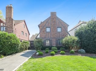 31 Windsor Rd, Clifton, NJ 07012