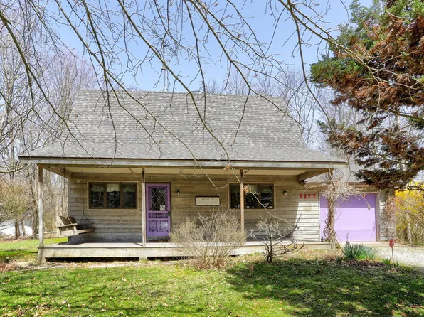 7177 Orchard Lake Dr, South Haven, MI 49090