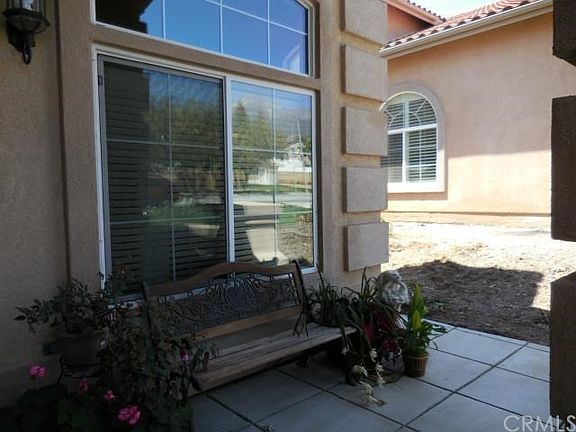 Seating area in front courtyard