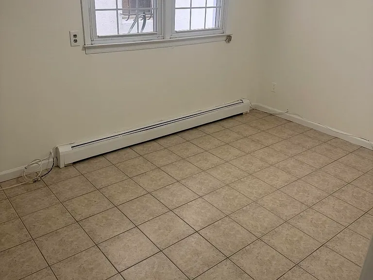 6219 Polk St — Photo 8