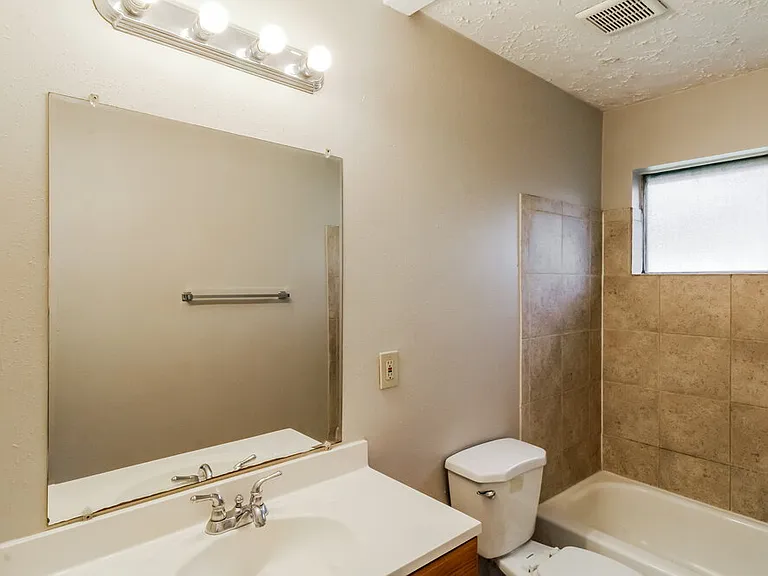 7342 Sonnet Glen Ln — Photo 9