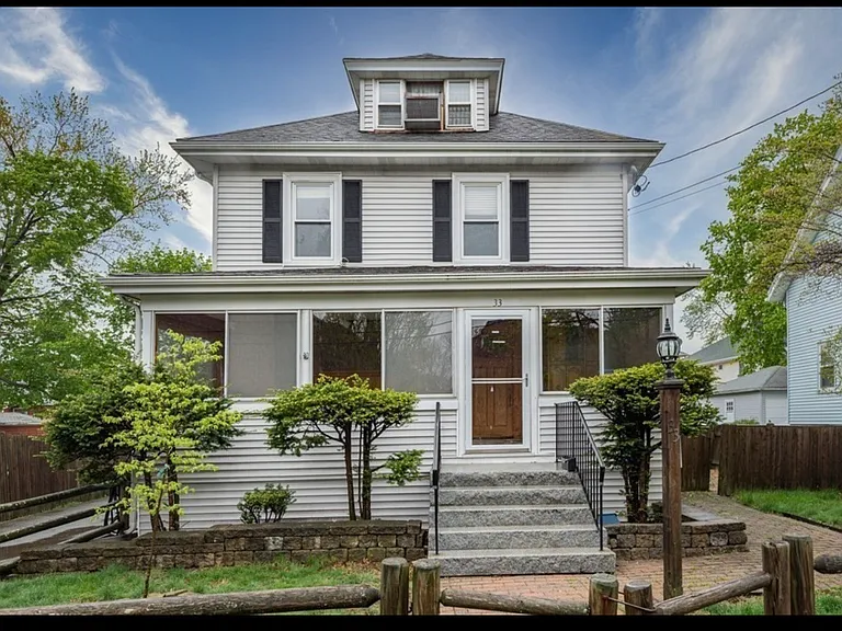 33 French St — Photo 2
