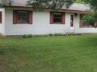 10484 N 500 E, Demotte, IN 46310