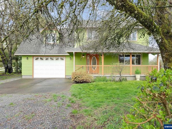 39900 SE 4th Ave, Mill City, OR 97360