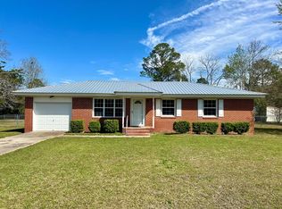 123 Traylor Ave, Fitzgerald, GA 31750