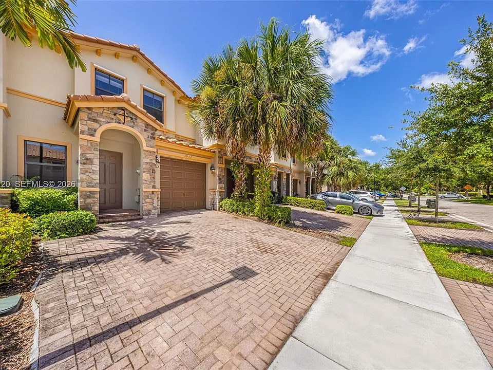 3952 Devenshire Ct #3952