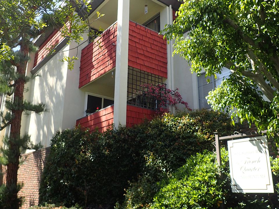 Exterior 2nd Floor Porch